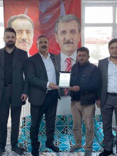 BBP SERİNHİSAR’DA BAŞKANLIĞA GENÇ SEÇİLDİ