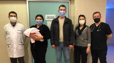 SIRTINDA KESE İLE DOĞAN BEBEK HAYATA TUTUNDU