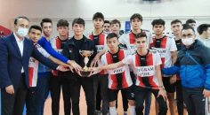 ÇAL ANADOLU LİSESİ FUTSALDA ŞAMPİYON
