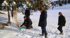 ACIPAYAM’DA CAN DOSTLARA MAMALARINI PROTOKOL VERDİ