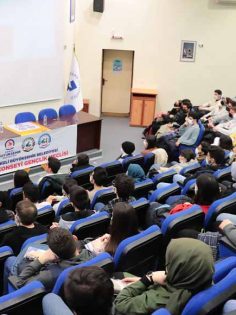 GENÇLERE AVRUPA FIRSATLARINI ANLATTILAR