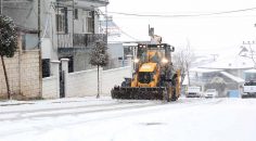 BÜYÜKŞEHİR EKİPLERİ, TÜM YOLLARI AÇIK TUTTU