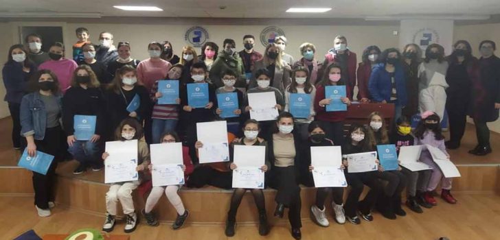 GELECEĞİN YAZARLARI PAÜ’DEN MEZUN OLDU