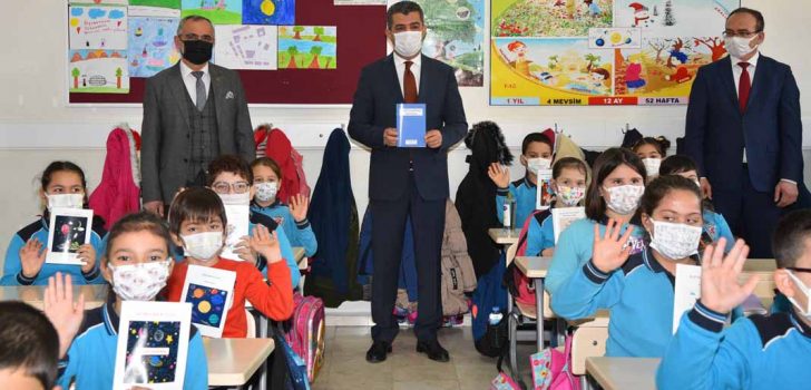 GELECEĞİN YAZARLARI YETİŞİYOR