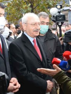 KILIÇDAROĞLU’NDAN ESNAF ZİYARETİ