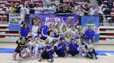 MERKEZEFENDİ’NİN SULTANLARI YARI FİNALDE