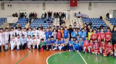 TAVAS’TA FUTSAL TURNUVASI SONA ERDİ