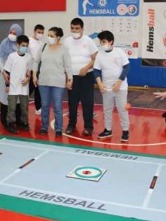 OTİSTİK ÇOCUKLAR HEMSBALL ÖĞRENECEK