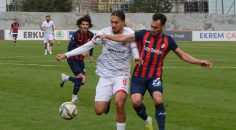 KIZILCABÖLÜKSPOR LİDERE SON DAKİKADA BOYUN EĞDİ: 3-2