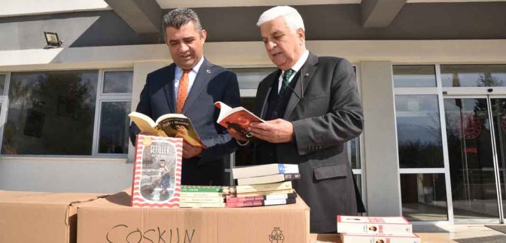 KÜTÜPHANELER KİTAPLA ZENGİNLEŞİYOR