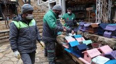 İŞADAMI KIZIL MERKEZEFENDİ BELEDİYESİ’NE KUŞ YUVALARI BAĞIŞLADI