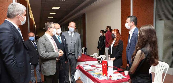 PAÜ’LÜ ÖĞRENCİLER KARİYERLERİNE YÖN VERİYOR