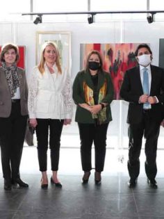 ‘BEN DEĞİL BİZİZ’ KARMA SERGİSİNE GÖRKEMLİ AÇILIŞ