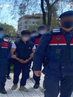 ÇALDIKLARI MOTOSİKLETİ İNTERNETTE SATARKEN YAKALANDILAR