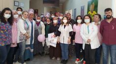 KADINLARA HEM TARAMA YAPILDI HEM HAVLU DAĞITILDI