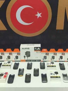 EMNİYET KAÇAKÇILARI YAKALADI