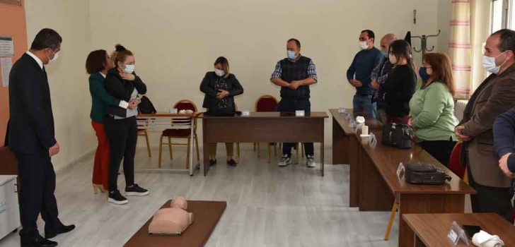 ÖĞRETMENLERE İLK YARDIM EĞİTİMİ