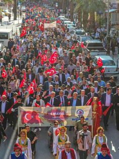 15 MAYIS COŞKUSU HİÇ BİTMEYECEK