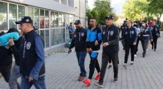 DOLANDIRICILIK OPERASYONU: 11 TUTUKLAMA