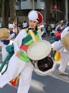 ULUSLAR ARASI HALK DANSLARI FESTİVALİ BAŞLIYOR