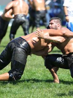 YAĞLI GÜREŞ HEYECANI MERKEZEFENDİ’DE YAŞANACAK
