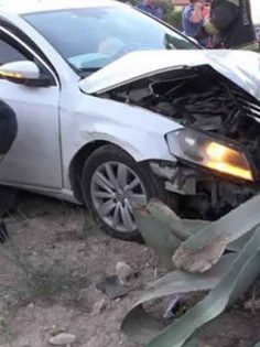 İKİ ARAÇ ÇARPIŞTI: 1 BEBEK ÖLDÜ, 7 YARALI
