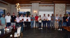 DENİZLİSPOR’DA YÖNETİCİLERE PLAKET