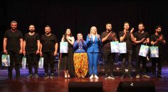 TİYATROCU ÜMMİYE TEYZEDEN KEYİFLİ SÖYLEŞİ