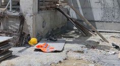 MERDİVENDEN DÜŞEN İŞÇİ HAYATINI KAYBETTİ