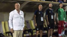 DENİZLİSPOR’DA BAKKAL OYNANAN OYUNDAN MEMNUN