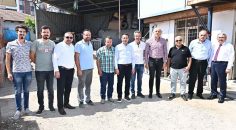 BAŞKAN ERDOĞAN, ÜYELERİNE GİDİYOR VE DİNLİYOR