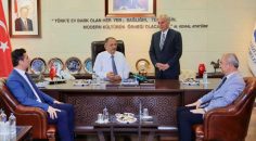 ÖZHASEKİ: DENİZLİ GÜZEL İŞLER YAPIYOR