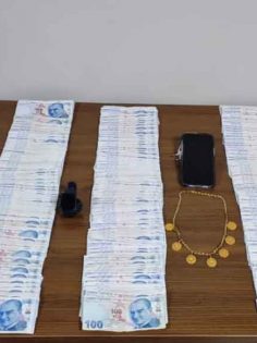 YAŞLI ADAMI DOLANDIRAN ŞAHIS YAKALANDI