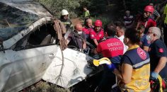 ŞARAMPOLE DEVRİLEN ARACIN SÜRÜCÜSÜ ÖLDÜ