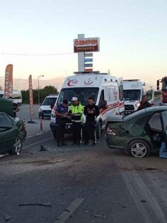 DENİZLİ’DEKİ KAZADA 1 BEBEK ÖLDÜ, 9 YARALI