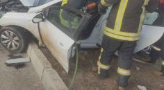 KAMYONETLE OTOMOBİL ÇARPIŞTI: 1 ÖLÜ, 2 YARALI