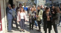 ÇİVRİL’DE ELMA ÜRETİCİLERİ AĞAÇLARI SÖKMEK ZORUNDA KALIYOR