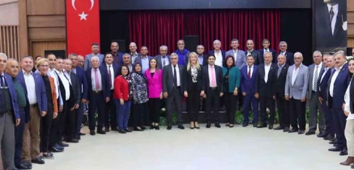 BAŞKAN DOĞAN MUHTARLAR İLE BİR ARAYA GELDİ