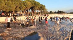 PAMUKKALE’YE HAYRAN KALDILAR