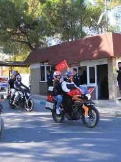 PAMUKKALE’DE 29 EKİM CUMHURİYET KORTEJİ COŞKUSU