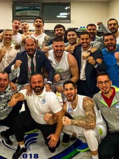 MERKEZEFENDİ BASKET ŞEYTANIN BACAĞINI KIRDI: 77-76