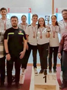 PAMUKKALE BELEDİYESPOR DART TAKIMI TÜRKİYE 3.SÜ OLDU