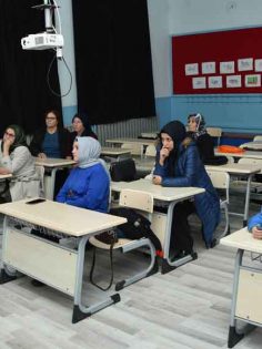 10 BİN AİLEYE EĞİTİM