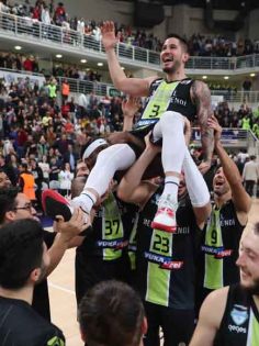 MERKEZEFENDİ BASKET TARAFTARIYLA ÇOK GÜZEL