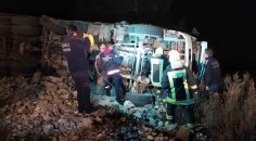 DENİZLİ’DE DEVRİLEN KAMYONUN SÜRÜCÜSÜ ÖLDÜ