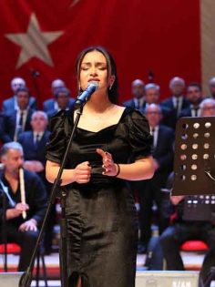 YILIN SON KONSERİNDE GÖNÜLLER FETHEDİLDİ