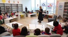 MİNİKLER MASAL SAATİNDE BİR ARAYA GELECEK