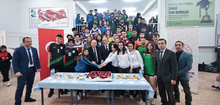 YURTLAR ARASI TURNUVALARIN AÇILIŞ SEROMONİSİ YAPILDI