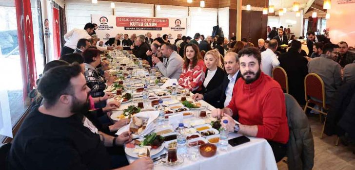 BAŞKAN ZOLAN DENİZLİ BASINI İLE BULUŞTU