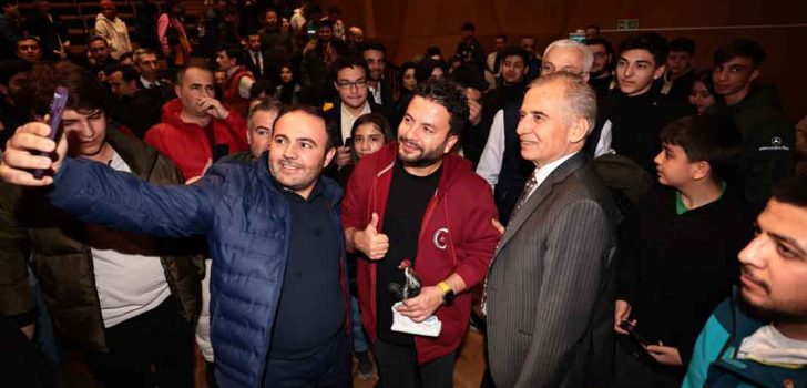 BÜYÜKŞEHİR GENÇLİK BULUŞMALARI BAŞLADI